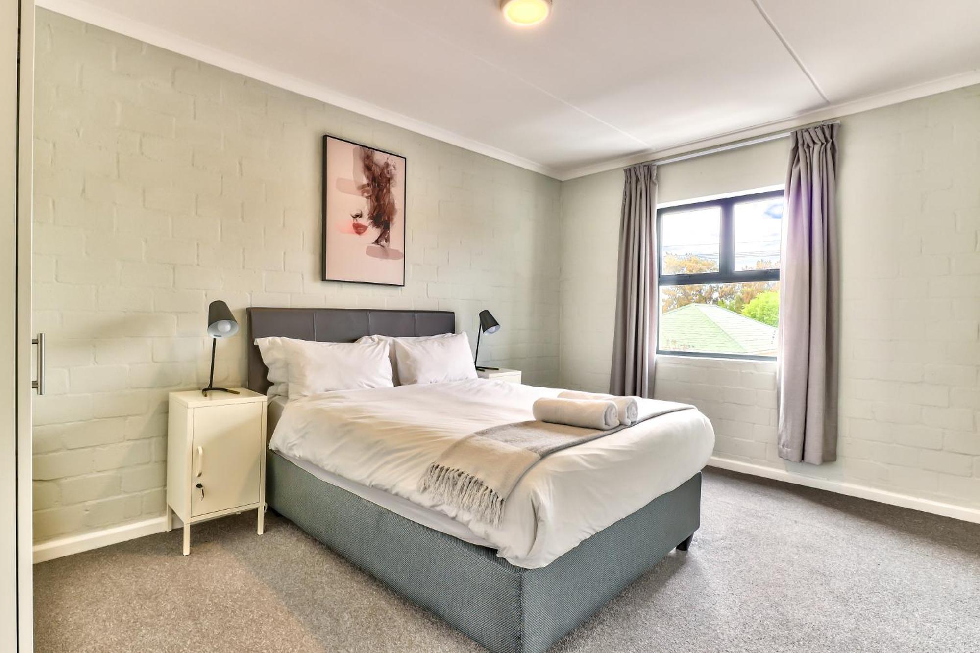 Hotel Wink Eaton Square Cape Town