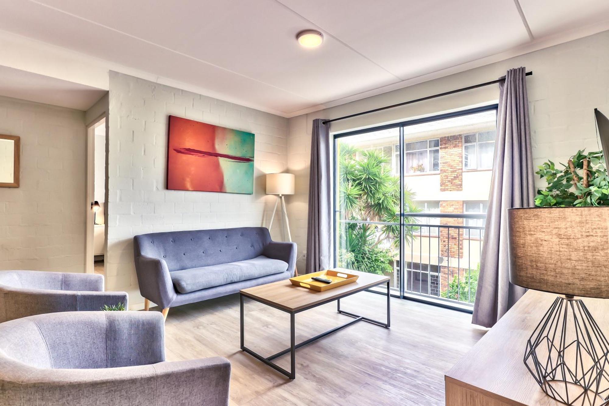Wink Eaton Square 3*